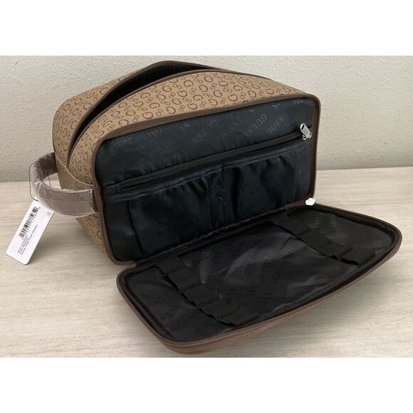 GUESS V7200082 MOCHA BROWN TOILETRY JUNCTION TRAVEL CASE DOPP BAG LOGO - Picture 9 of 10